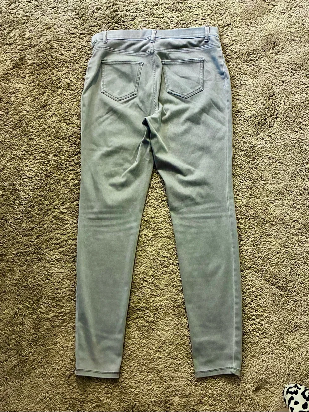 Time and Tru Women's Skinny Jeans in Light Gray